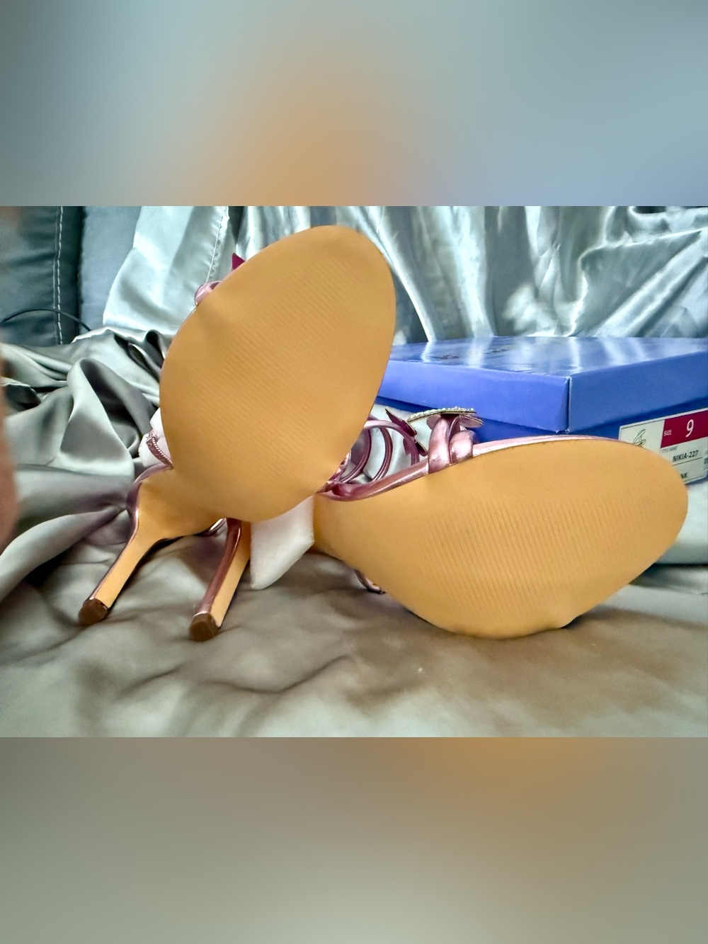 Liliana Nikia Butterfly Wrapped Heels - Picture 6 of 8